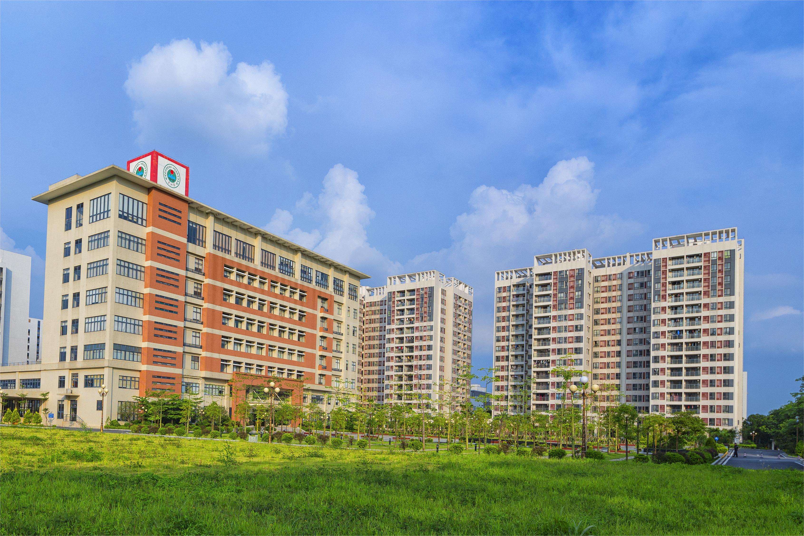 东区大楼2.jpg